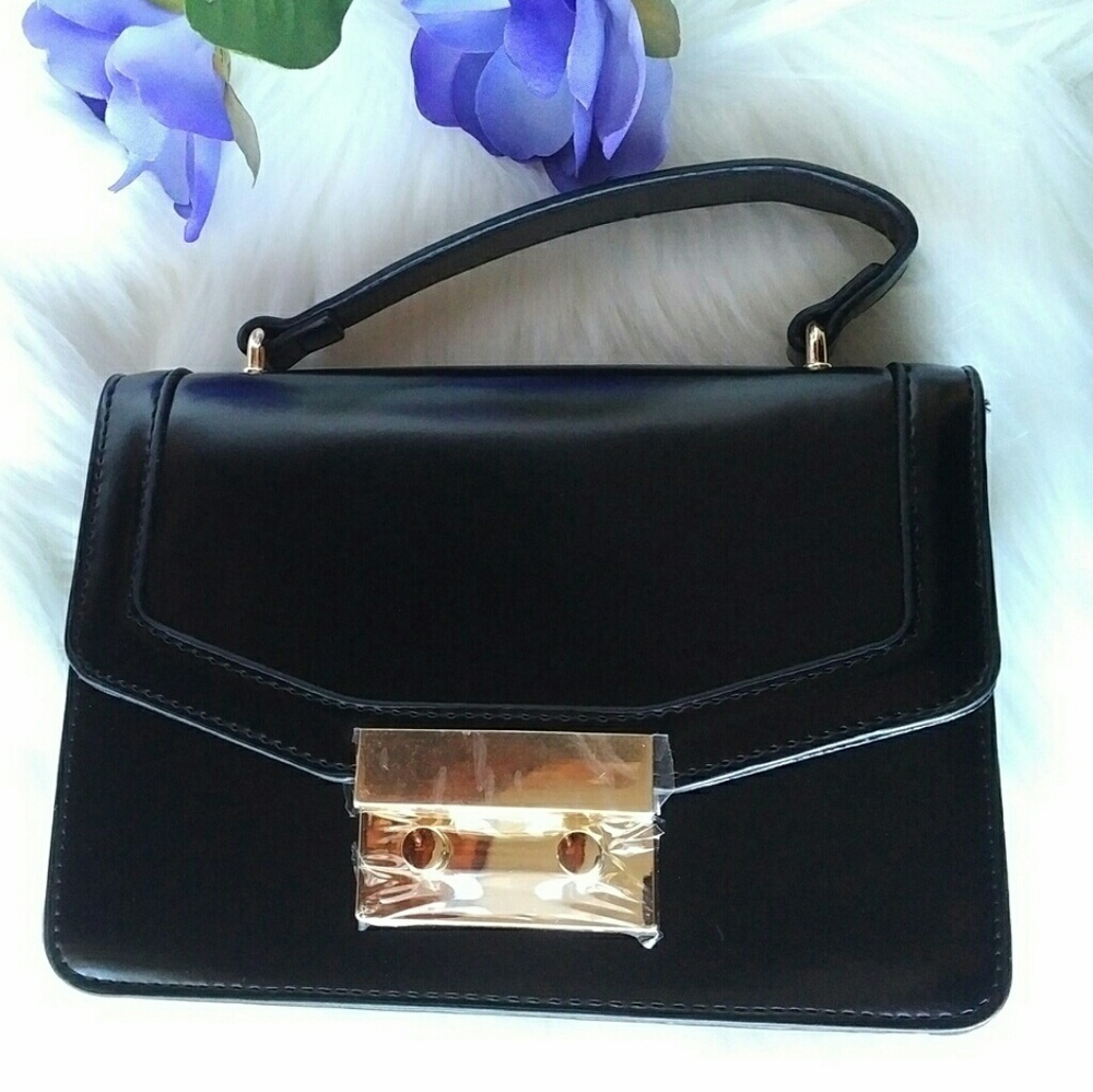 Black Fashion Shoulder Strap Bag - Picture 6 of 8